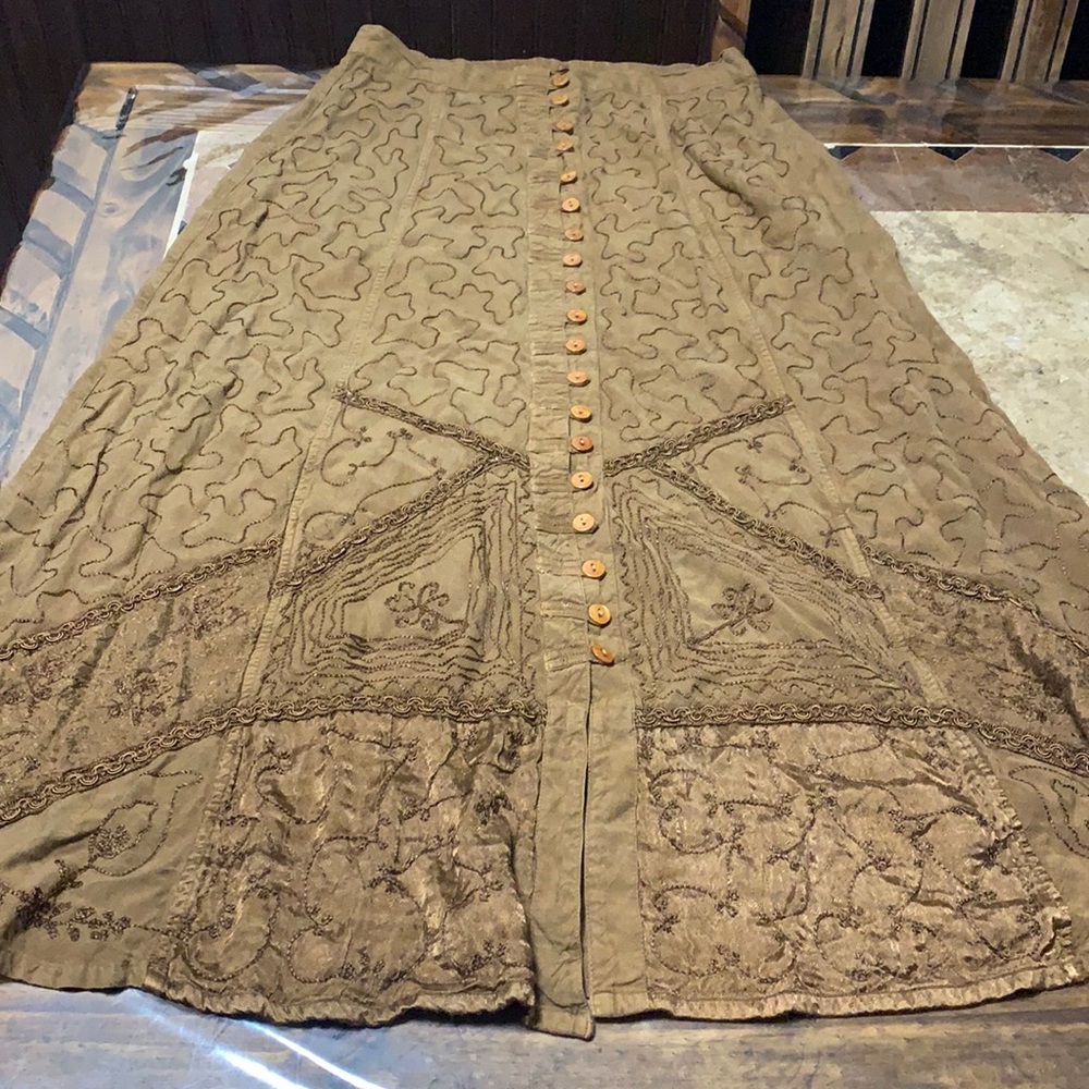 Lee David skirt